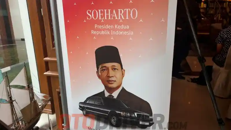 Foto - Melihat Mobil Mercedes-Benz Presiden Indonesia Dari Masa ke Masa