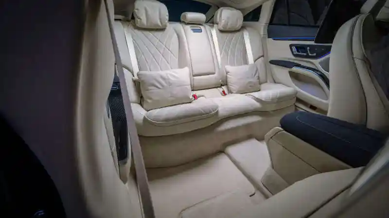 Foto - Mercedes-EQ EQS Facelift Meluncur, Jarak Range Tembus 822 Km