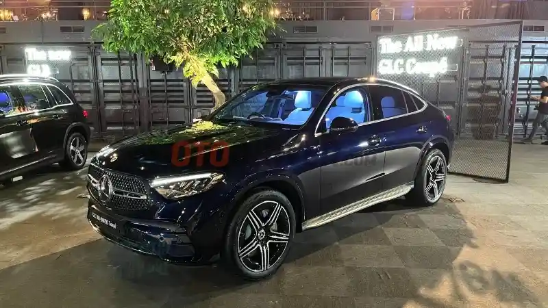 Foto - Mercedes-Benz Luncurkan 7 Model Baru Sekaligus