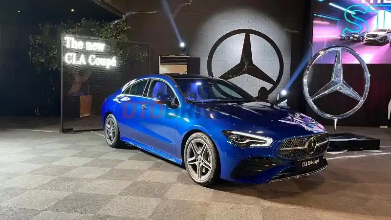 Foto - Mercedes-Benz Luncurkan 7 Model Baru Sekaligus