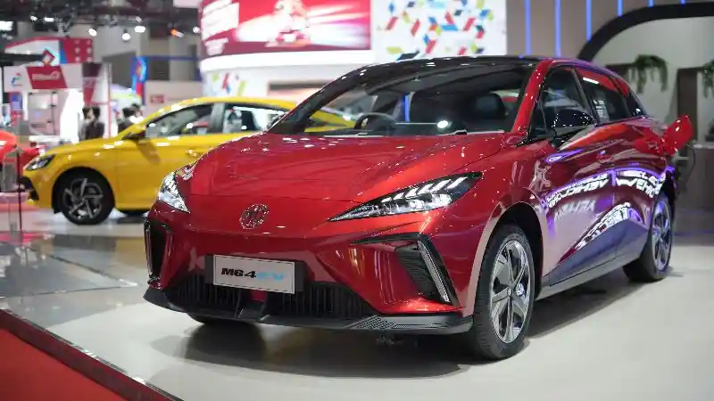 Foto - Model Sebelumnya Tidak Laku Di Pasar Domestik, MG 4 EV Terbaru Akhirnya Diluncurkan