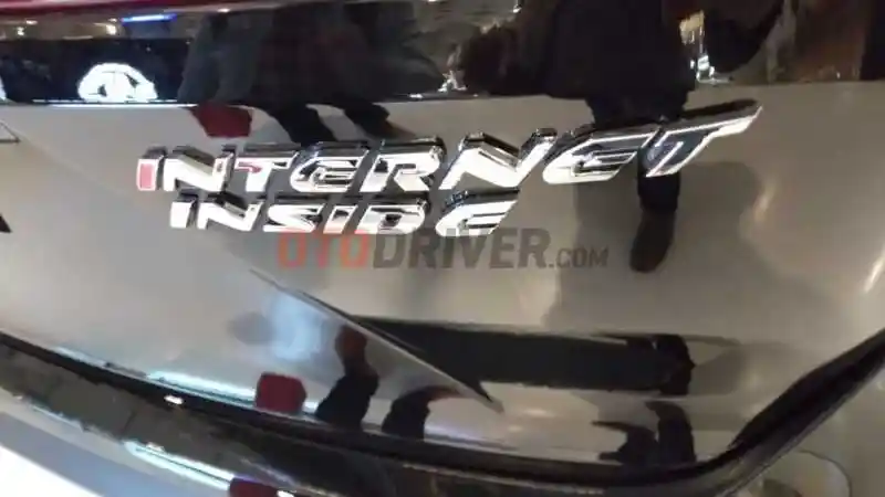 Foto - Melihat Langsung Kembaran Wuling Almaz Bermerek MG di India