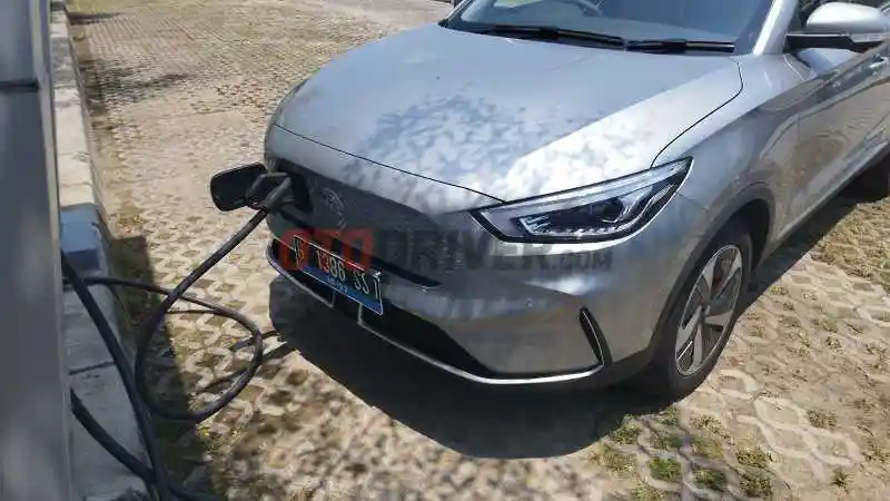 Berita - Negara Ini Larang Mobil Konvensional Beroperasi Mulai 2035