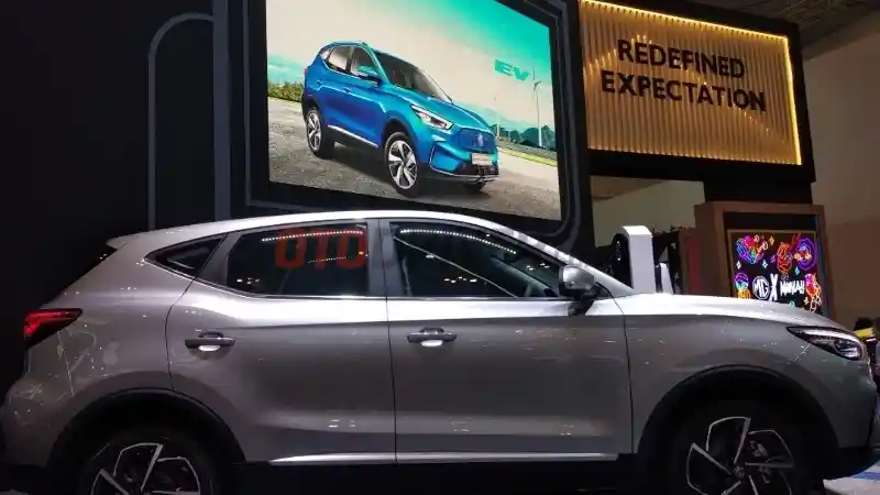 Foto - GALERI: Melihat Lebih Dekat Detail MG ZS EV di GIIAS 2022