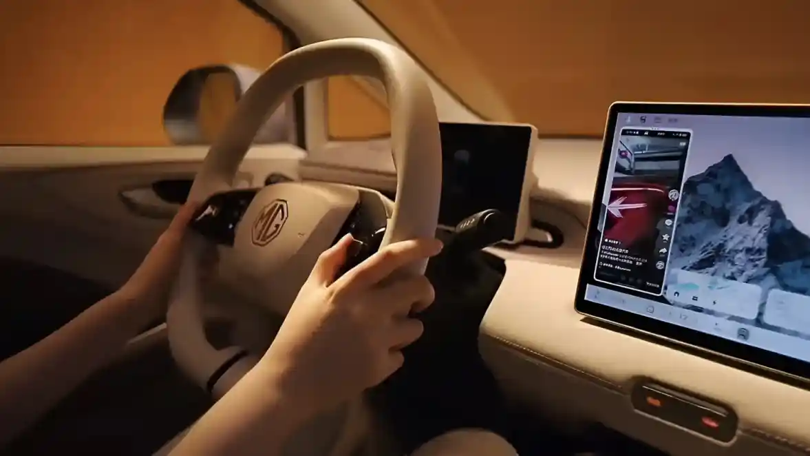 Foto - Melihat Bocoran MG4 Facelift, Sebelum Diluncurkan 5 September 2025