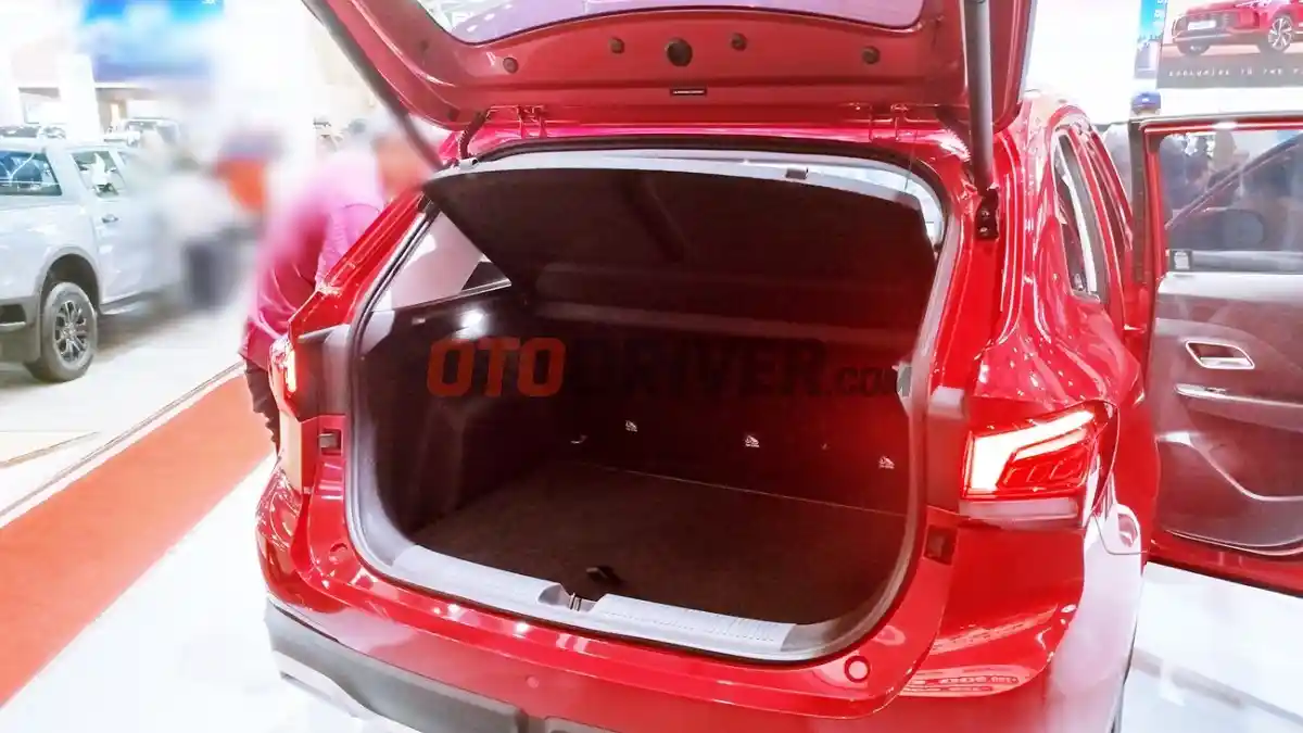 Foto - SUV Keluarga MG ZS Hybrid+ Hadir, Harga Khususnya Rp200 Jutaan