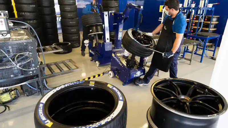 Foto - Michelin Perkenalkan Pilot Sport EV2 Dalam Formula E