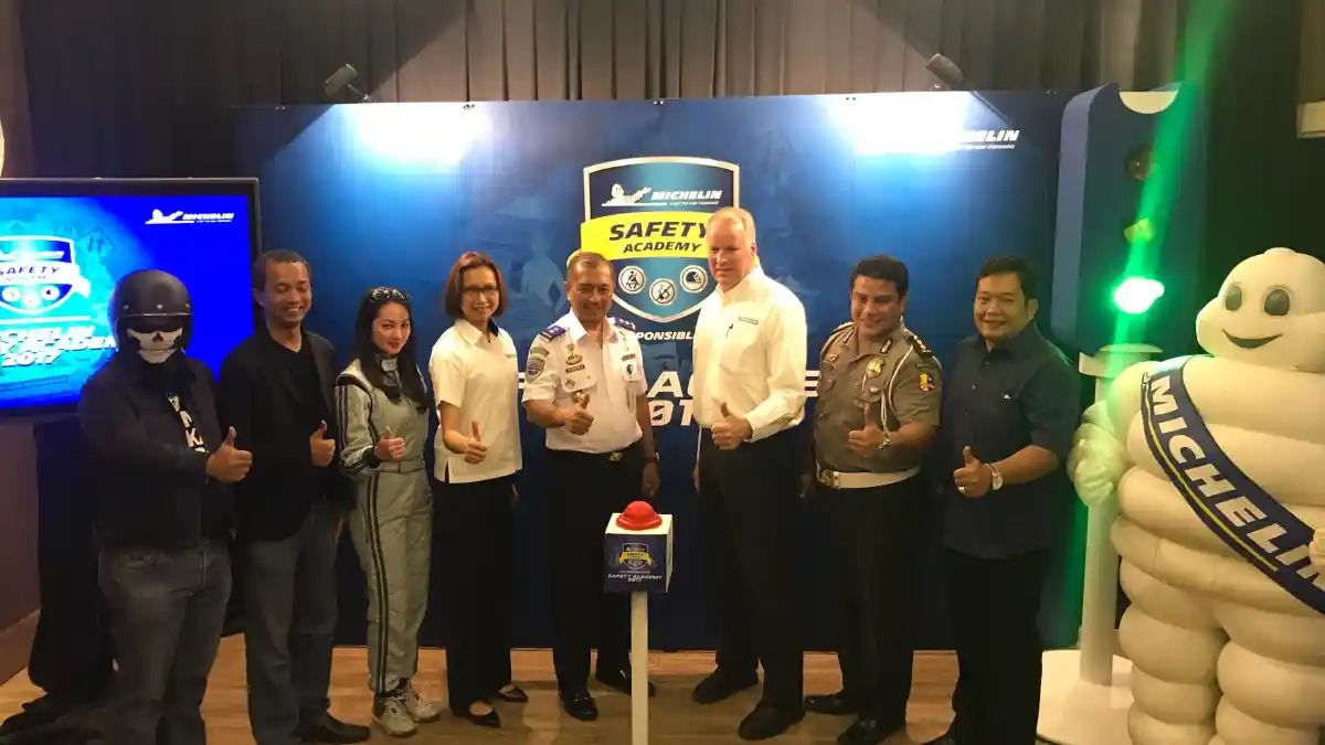 Foto - Tak Cuma Jualan Ban, Michelin Juga Peduli Keselamatan Pengemudi Muda Indonesia