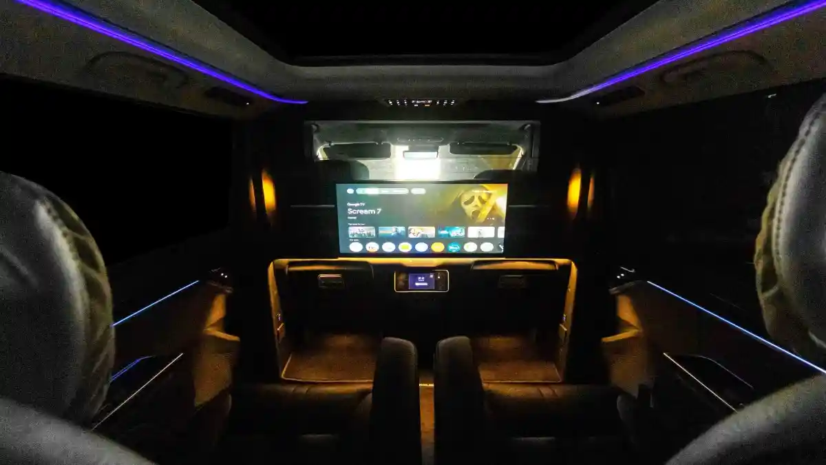 Foto - Maxus Mifa 9 Lombardi Edition Makin Mewah, Partisi Baru Bikin Kabin Lebih Lapang dan Eksklusif