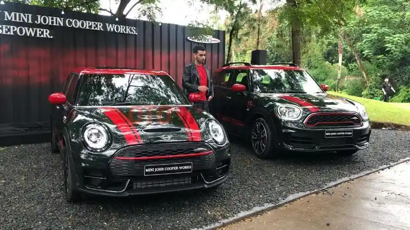 Foto - MINI Clubman Versi Terbaru Dirilis, Harga Mulai RP 705 Juta