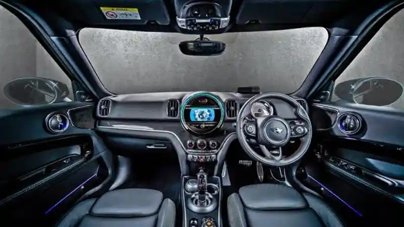 Foto - Spek Countryman Blacktheath yang Nyaris RP 800 Juta