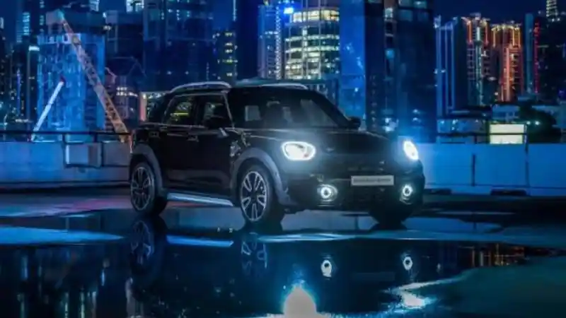 Foto - Spek Countryman Blacktheath yang Nyaris RP 800 Juta