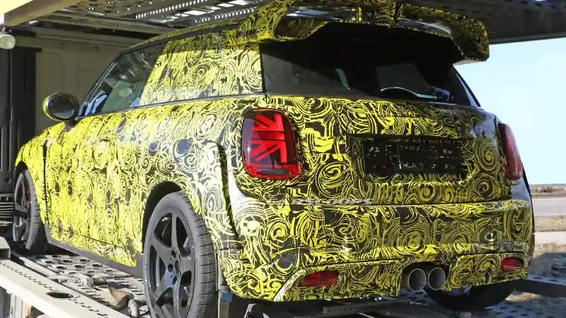 Foto - MINI JCW Paling Sangar Debut Global Tahun Ini? 