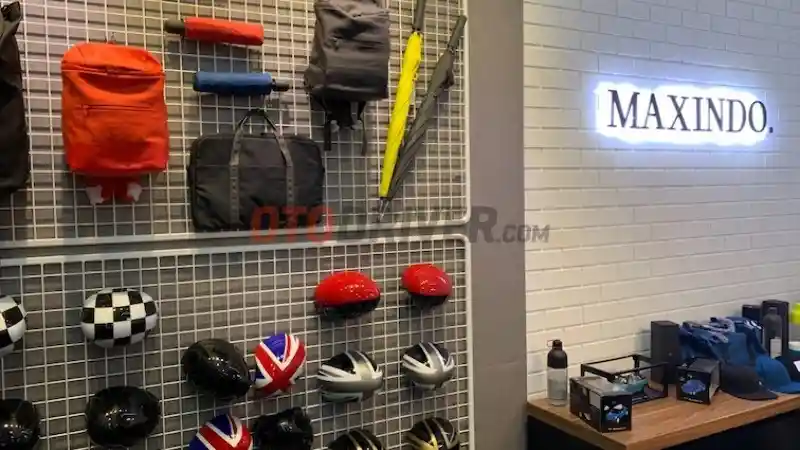 Foto - MINI Dirikan Dealer Berukuran Mini di Bandung. Tetap Bisa Servis