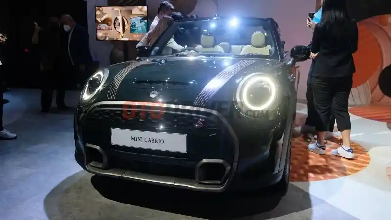 Foto - MINI Hadirkan Kendaraan Special Edition di GIIAS 2022