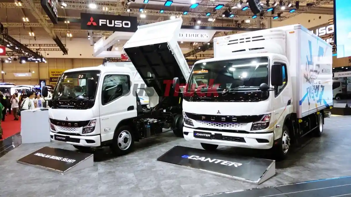Foto - Daimler Truck Dan Toyota Gabungkan Mitsubishi Fuso-Hino, Siap Jadi Raksasa Di Asia