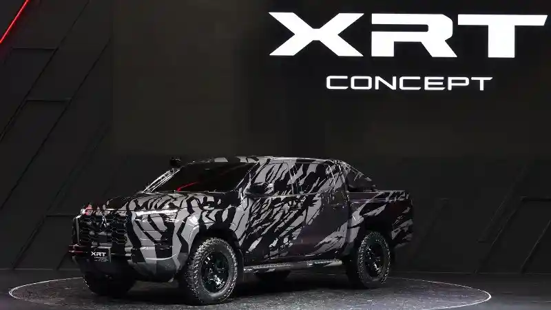 Foto - Generasi Terbaru Mitsubishi Triton Langsung Diterjunkan Ke AXCR 2023