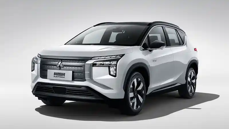 Foto - SUV Mitsubishi Berwajah Xpander Muncul Di Guangzhou Auto Show 2021 