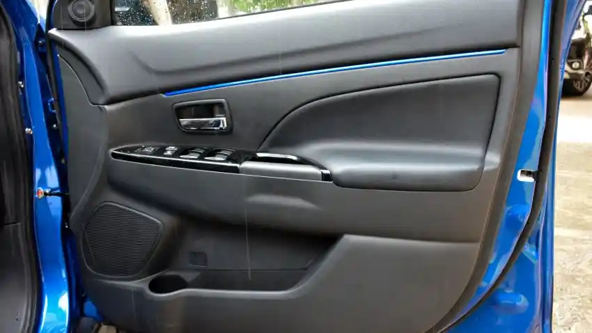 Foto - Mitsubishi Outlander Sport Versi Ini Terbatas di Malaysia!