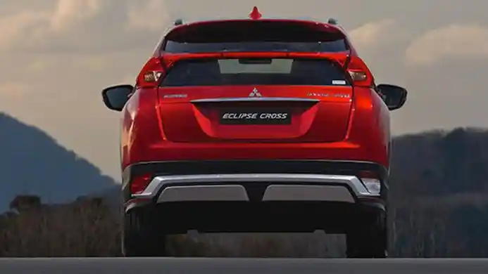 Foto - Inilah Wujud Mitsubishi Eclipse Cross. Bermesin Turbo Dan Sekelas CR-V