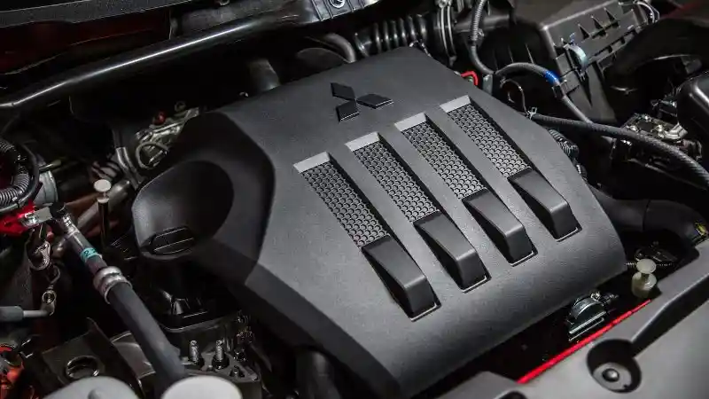 Foto - Komparasi Spek Mitsubishi Eclipse Cross VS Mazda CX-3