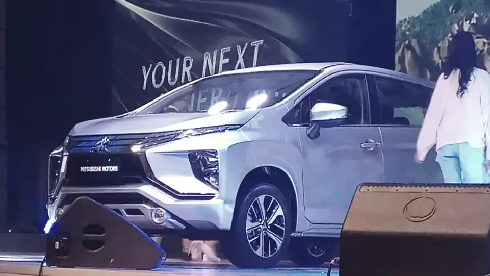 Foto - Bukan Rumor, Inilah Wujud Asli Small MPV Mitsubishi 