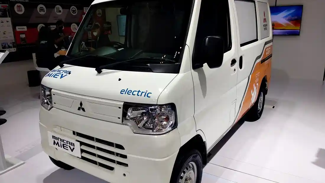 Foto - Mitsubishi Minicab EV Akan Dipasarkan Tahun Depan 