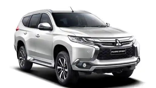 Foto - Harga Mitsubishi All New Pajero Sport VS Toyota Fortuner VS Ford Everest
