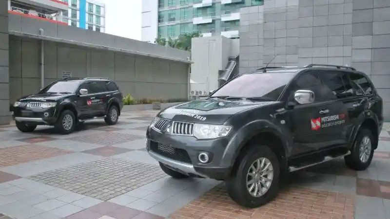 Used Car - Mulai RP 185 Jutaan, Anda Bisa Bawa Pulang Pajero Sport Generasi Pertama!