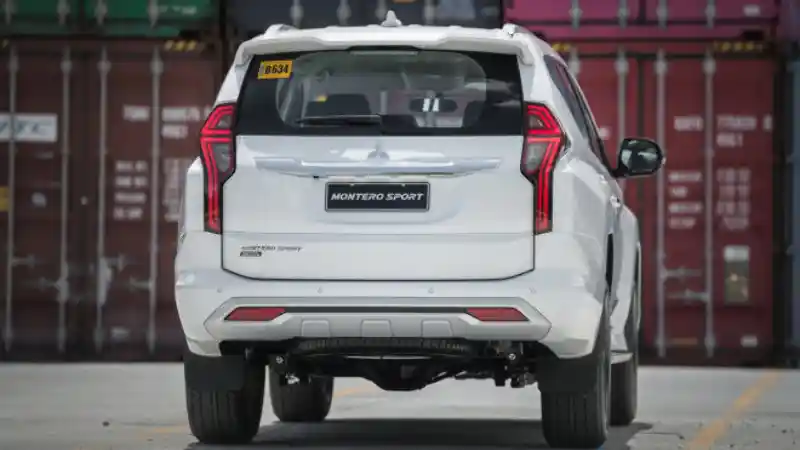 Foto - Melihat Lebih Dekat Pajero Sport Facelift Versi Filipina