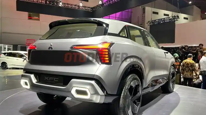 Foto - Mitsubishi Pastikan Nama Produksi Massal XFC Concept Bukan Destinator