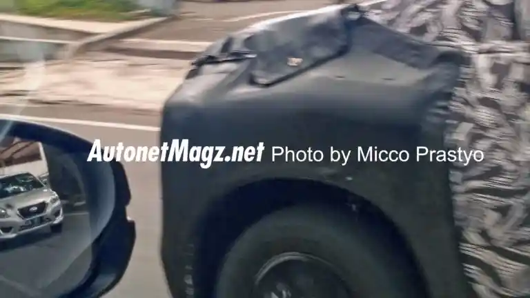 Foto - SPY SHOT: MItsubishi XM Versi Produksi Massal Tertangkap Basah Di Bandung