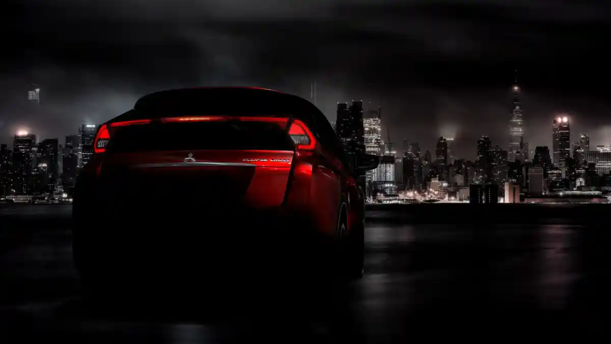 Foto - Mitsubishi Eclipse Cross Temani Keluarga Outlander, Mungkinkah Masuk Indonesia? 