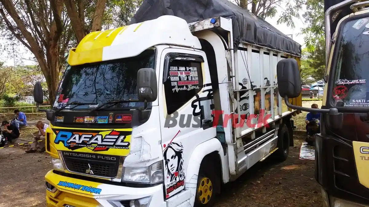 Foto - Mitsubishi Fuso Masih Jadi Yang Terlaris, Model Apa Saja Yang Paling Laku?