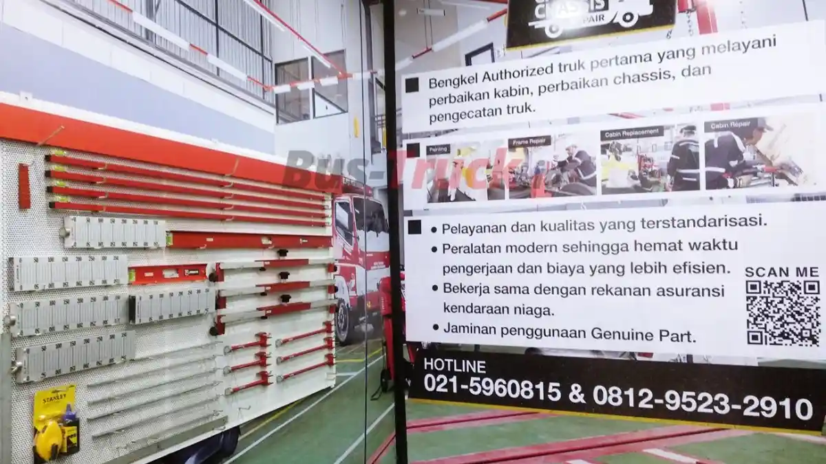 Foto - Mitsubishi Fuso Rayakan Ultah Ke-55 Bersama Ribuan Canter Mania