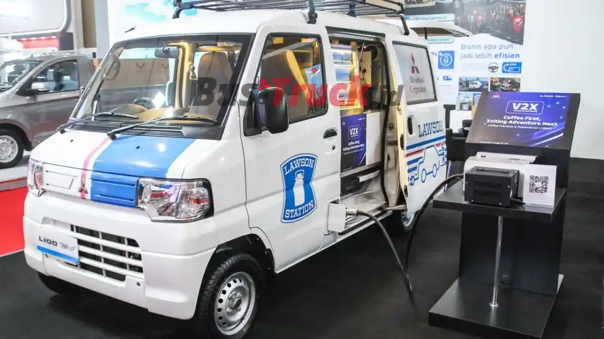 Foto - Suzuki-Daihatsu-Toyota Bikin Van Listrik Bersama