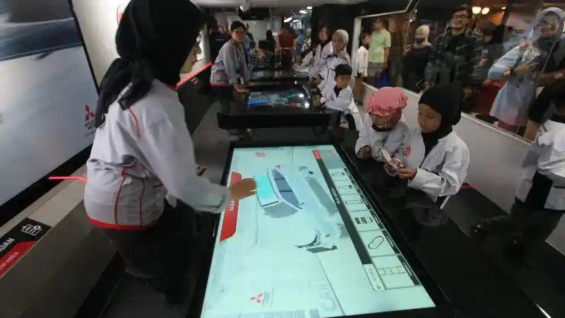 Foto - Mitsubishi Upgrade Fasilitas Design Centre Di KidZania