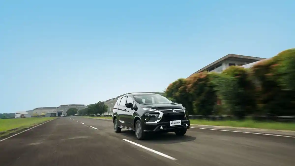 Foto - Mitsubishi Xpander Exceed Naik Kelas menjadi Exceed Tourer, Berikut Kelebihannya