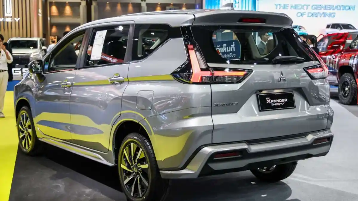 Foto - Mitsubishi Xpander HEV Dapat Facelift Di Thailand, Ini Peningkatannya