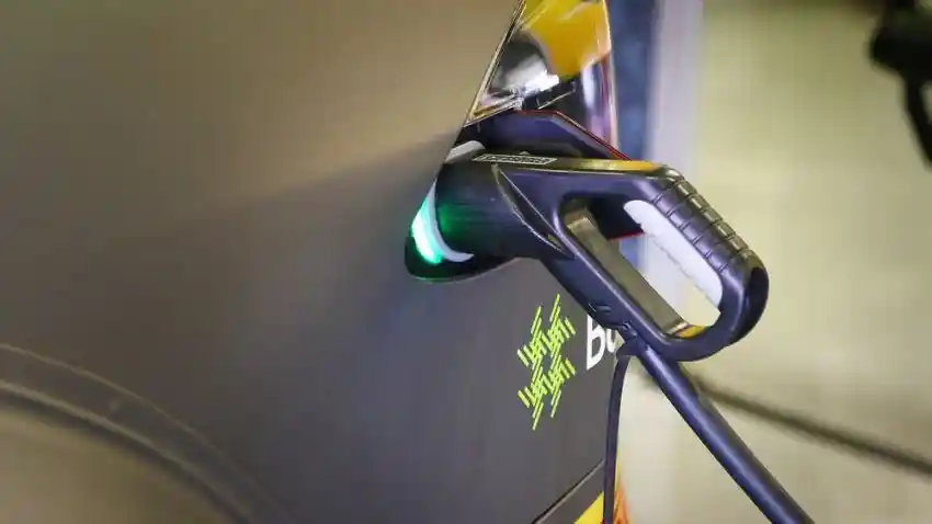 Foto - Daihatsu: Masyarakat Indonesia Belum Siap Menerima Mobil Listrik