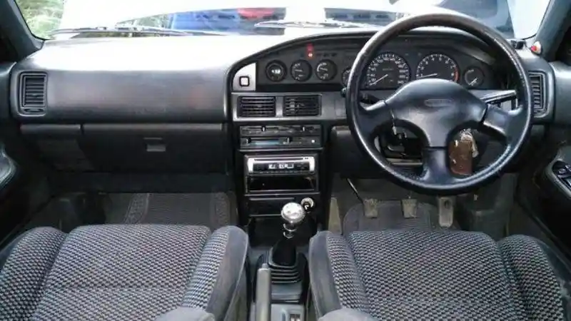 Tips - Cara Deteksi Odometer Palsu Saat Membeli Mobil Bekas