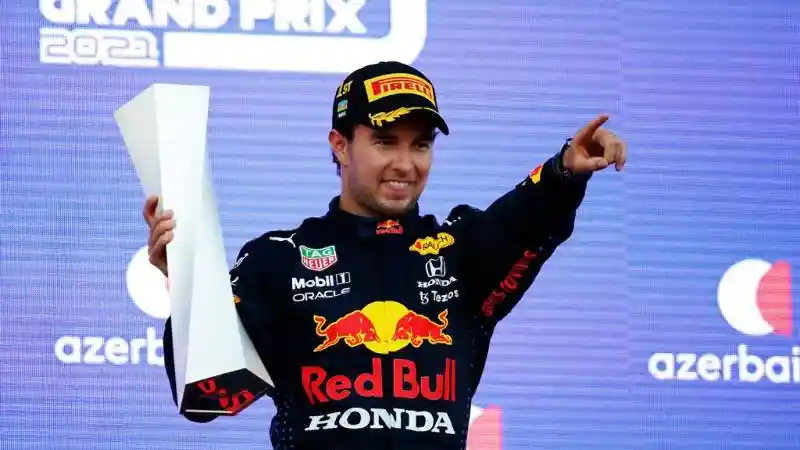 Foto - Mobil™ Buktikan Keampuhan Pelumasnya Di Ajang GP Azerbaijan