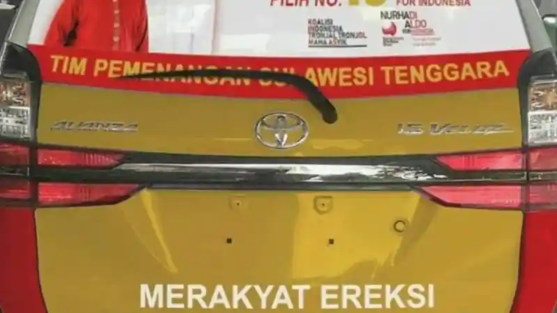 Foto - Capres Nurhadi-Aldo Pakai 4 Mobil Ini Untuk Kampanye