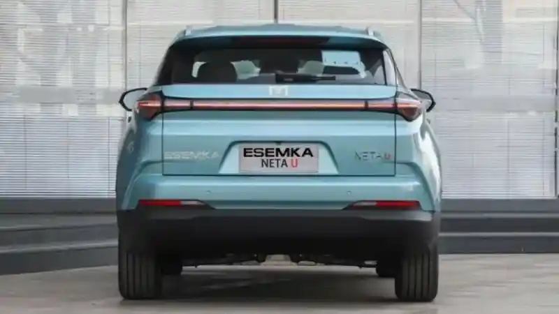 Foto - Esemka Akan Luncurkan Mobil Listrik SUV? Ini Jawabannya
