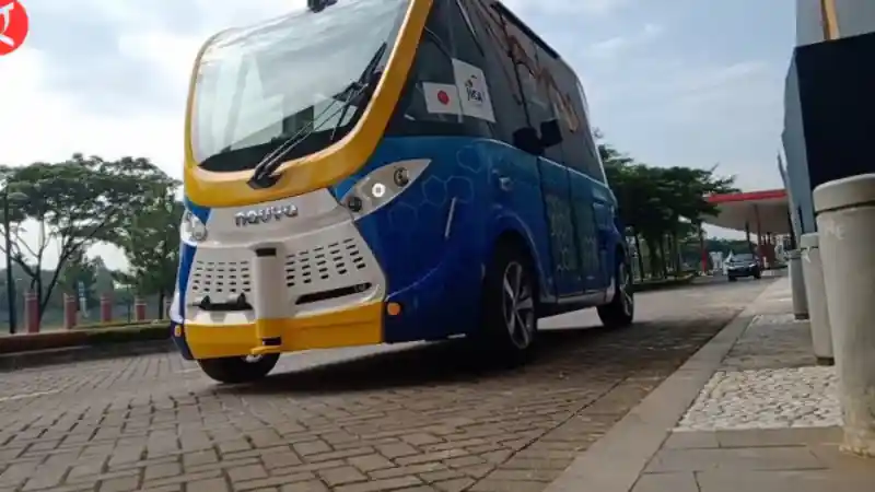 Foto - Mobil Listrik Otonom BSD Akan Dilibatkan KTT G20