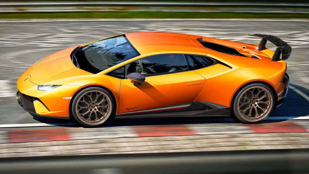 Foto - Inilah 5 Mobil Produksi Massal Terkencang di Nurburgring