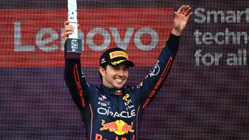 Berita - Sergio Perez Masih Amakan Podium Di GP Inggris