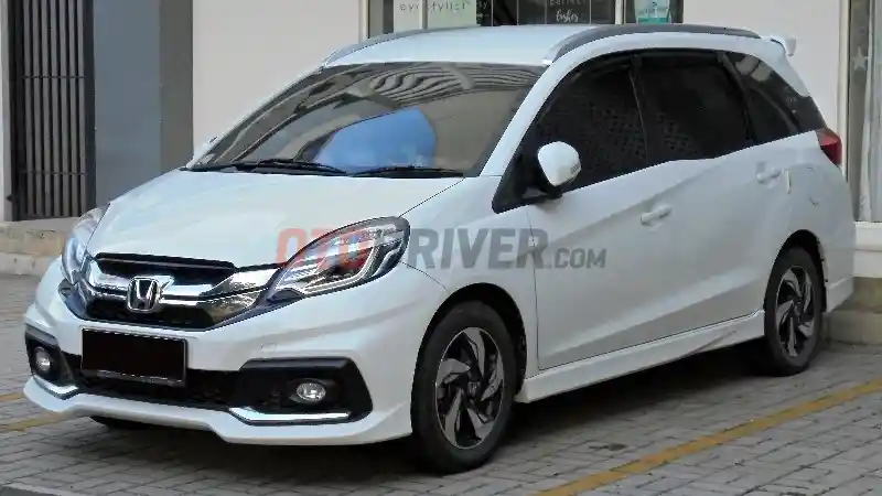 Berita - Mulai Rp 500 Ribuan, Berikut Pilihan Ban Mobil Berbagai Merek untuk Honda Mobilio