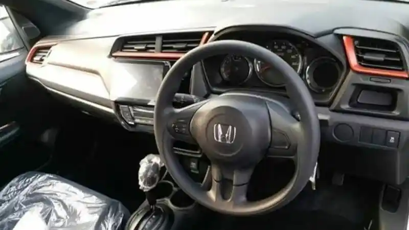 Foto - Penampakan Honda Mobilio Facelift Bocor Sebelum Meluncur!