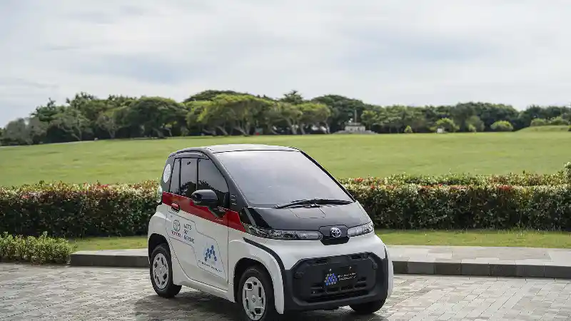 Foto - Intip Spek Mobil-Mobil Listrik Toyota Yang Bisa Disewa Di Bali